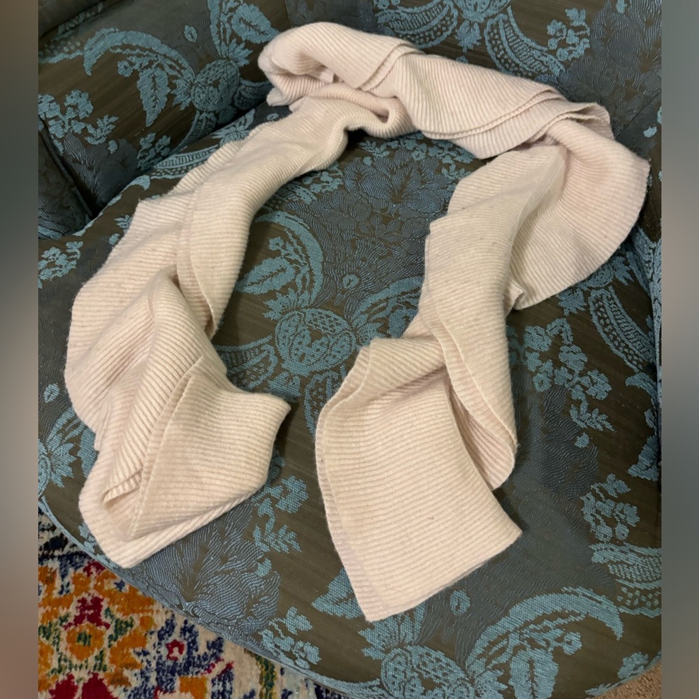 Cream ruffled scarf
